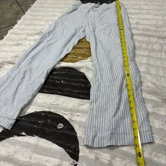 Girl's size 11/12 ABERCROMBIE & FITCH Wide Leg PantBlue Stripe NWT - Picture 7 of 7